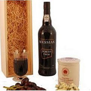 PORTO MESSIAS TAWNY 0.75 LT. + 1 VASO