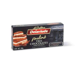 DELAVIUDA PRALINE TRES CHOCOLATES 300 GR.